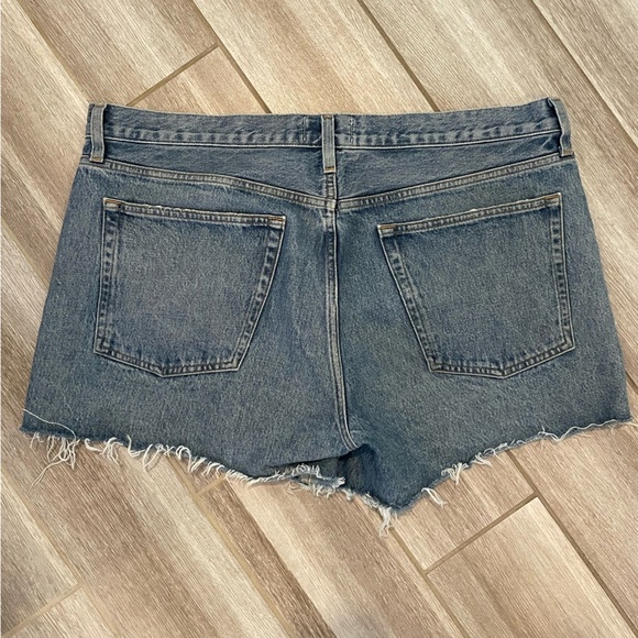AGOLDE Parker “Long” Jean cut off shorts, Size 33 - Picture 2 of 3